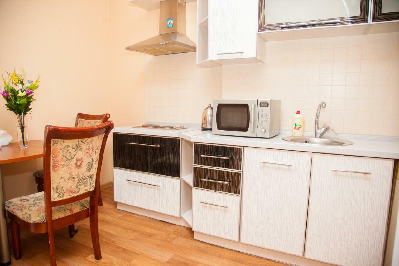 Semi-luxury Apartment on Zhukovskogo Street 57 Zaporizhia Eksteriør bilde